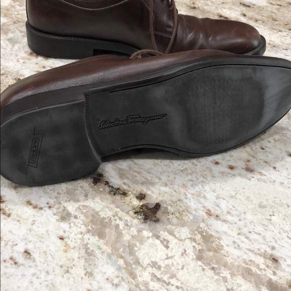 Ferragamo lace dress shoe - Picture 3 of 4